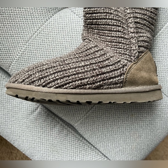 UGG Boots Classic Cardy Gray Convertible - Picture 11 of 16